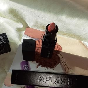 Yonique lipstick or younique SPLASH lipstain